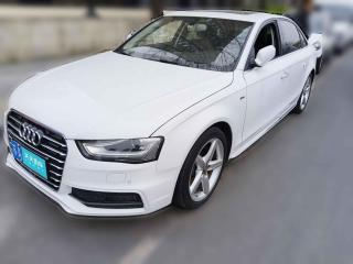 奥迪奥迪A4L2016款 35 TFSI 典藏版 S line舒适型