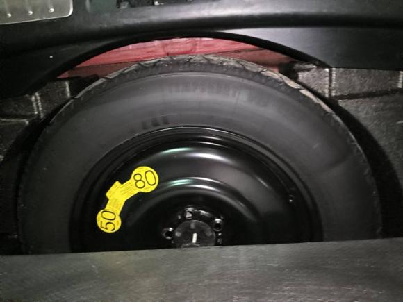 [上海·川A] 二手路虎揽胜极光2013款 2.0T 5门耀致版