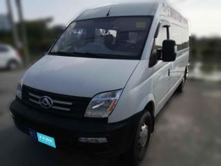 上汽大通MAXUS上汽大通MAXUS新途V802019款2.5T经典款6挡手动傲运通长轴中顶7座