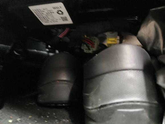 [深圳·粤A] 二手吉利几何吉利几何C2022款 葡萄C550