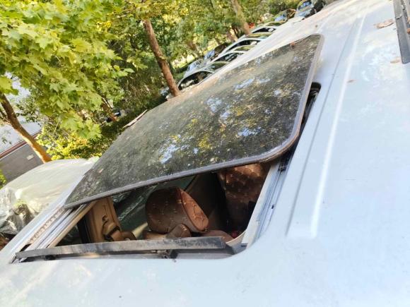 [武汉·鄂A] 二手别克别克GL82013款 2.4L 舒适版