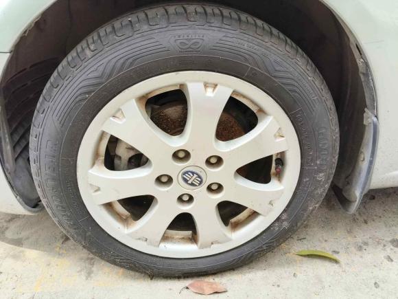 [西安·陕A] 二手奔腾奔腾B702011款 2.0L 自动豪华型