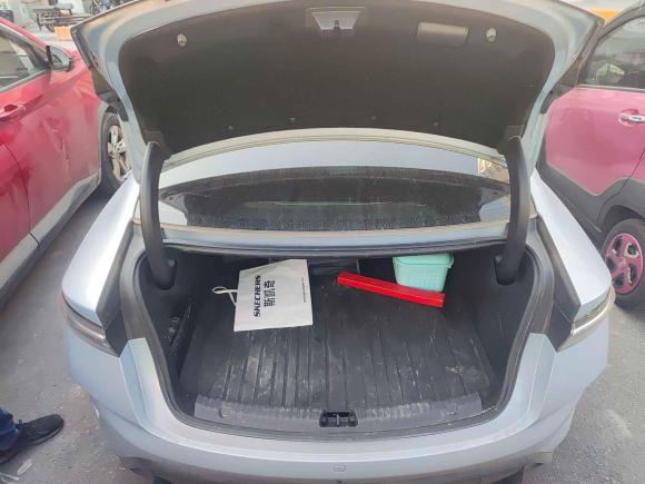 [南京·苏A] 二手比亚迪海豹2022款 550km 标准续航后驱版尊贵型