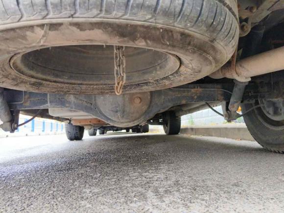 [济南·鲁A] 二手福特经典全顺2015款 2.8T柴油多功能车短轴6座中顶JX493ZLQ4