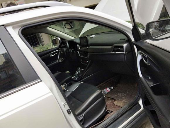 [宁波·鲁G] 二手起亚智跑2018款 2.0L 自动智享豪华版 国V