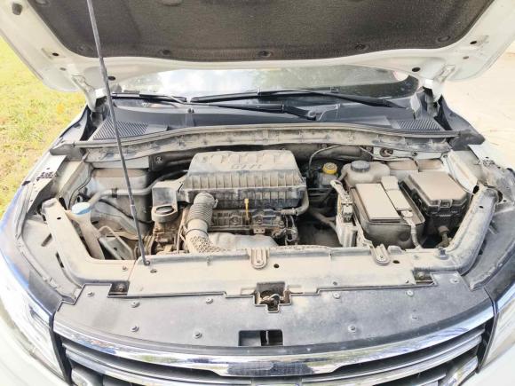 [济南·鲁A] 二手荣威荣威RX32018款 1.6L CVT旗舰版