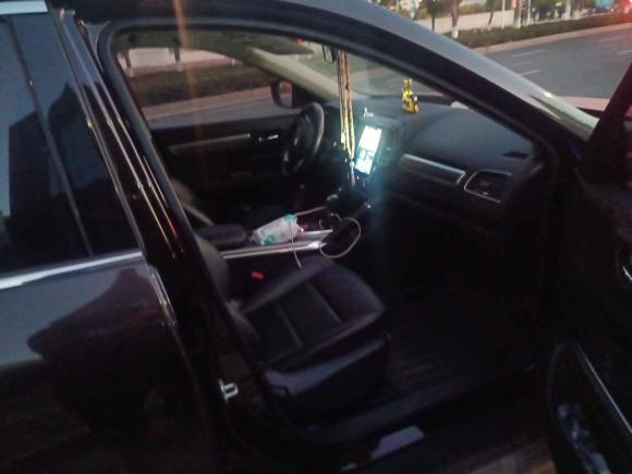 [宁波·浙J] 二手雷诺科雷傲2018款 2.0L 两驱豪华版