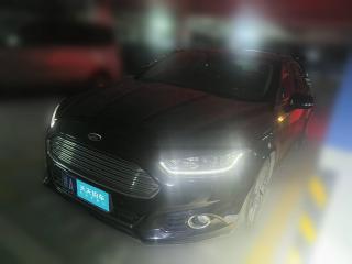 福特蒙迪欧2013款 2.0L GTDi240豪华运动型
