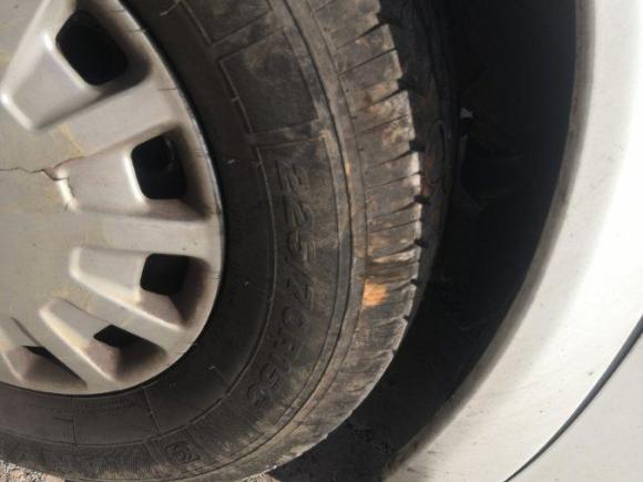 [温州·浙C] 二手福特经典全顺2013款 2.8T柴油冰白物流车长轴中顶JX493ZLQ3A