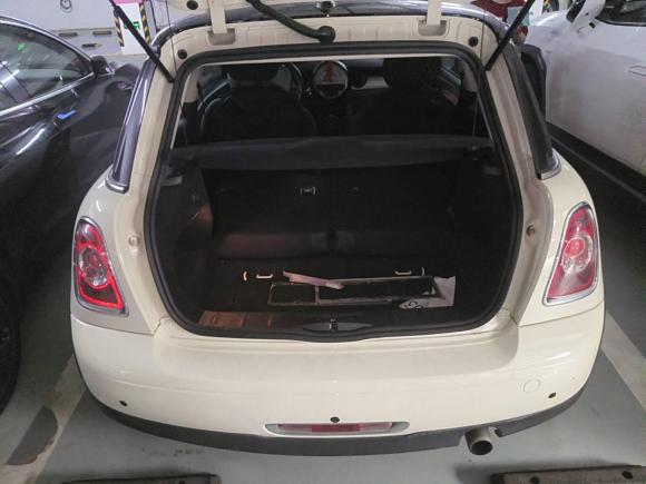 [上海·沪B] 二手MINIMINI2011款 1.6L COOPER Fun