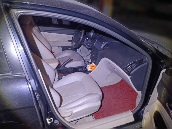 [合肥·浙K] 二手奔腾奔腾B502013款 1.6L 自动豪华型