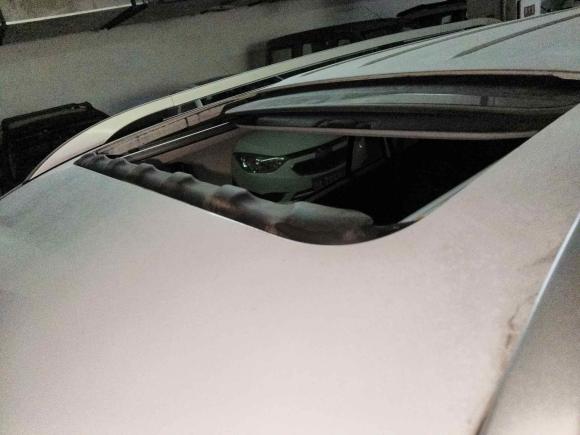 [成都·川G] 二手SWM斯威汽车SWM斯威X72016款 1.5T 手动尊贵型 7座