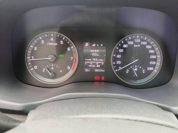 [广州·粤F] 二手现代途胜2015款 1.6T 双离合两驱智能型