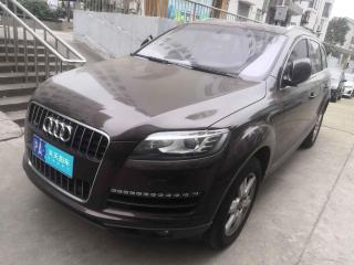 奥迪奥迪Q72015款35TFSI进取型