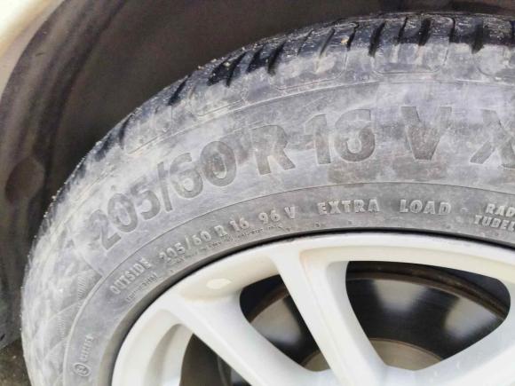 [佛山·粤X] 二手福特福克斯2017款 两厢 1.6L 自动风尚型智行版