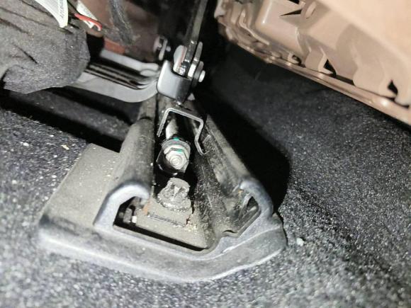 [宁波·浙B] 二手奔驰奔驰E级2016款 E 300 L 运动豪华型