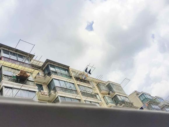 [上海·沪A] 二手荣威荣威i6新能源2017款 45T 混动互联智享版