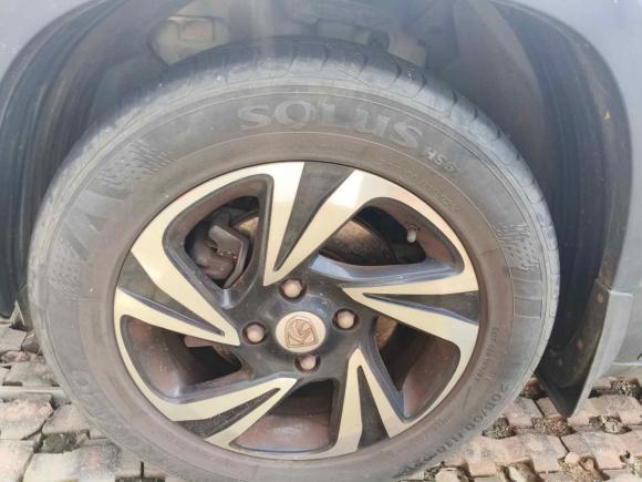 [南昌·赣A] 二手宝骏宝骏5102017款 1.5L 自动豪华型