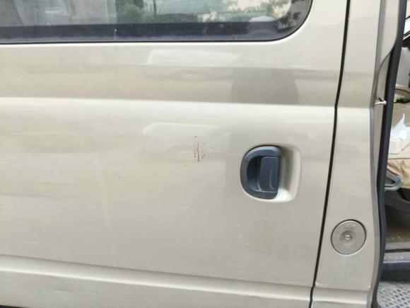 [温州·闽J] 二手上汽大通MAXUS新途V802016款 2.5T 手动傲运通国IV短轴中顶6座