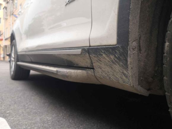 [上海·皖M] 二手宝马宝马X32012款 xDrive20i 豪华型