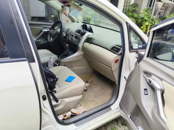 [上海·闽A] 二手丰田逸致2012款 180E CVT精英多功能版