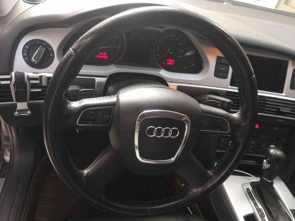 [上海·沪A] 二手奥迪奥迪A6L2011款 2.0 TFSI 自动舒适型