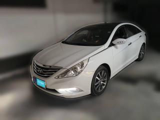 现代索纳塔2014款 2.0L 自动豪华版