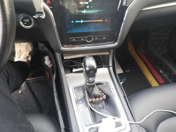 [上海·沪C] 二手荣威荣威i62020款 PLUS 1.6L CVT 4G互联荣耀旗舰版
