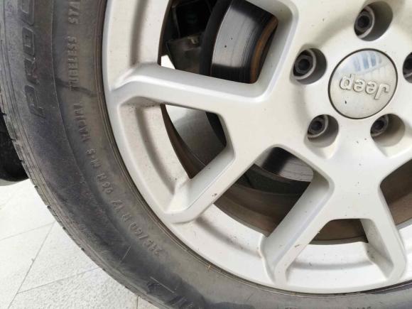 [无锡·苏B] 二手Jeep自由侠2019款 220T 自动领先版