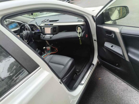 [上海·沪B] 二手丰田RAV4荣放2015款 2.5L 自动四驱豪华版