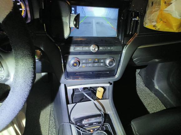 [上海·沪A] 二手荣威荣威i6新能源2019款 PLUS 50T 4G互联荣耀豪华版