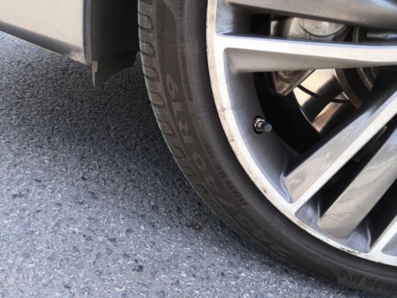 [西安·陕A] 二手英菲尼迪英菲尼迪Q502014款 3.7L 豪华运动版